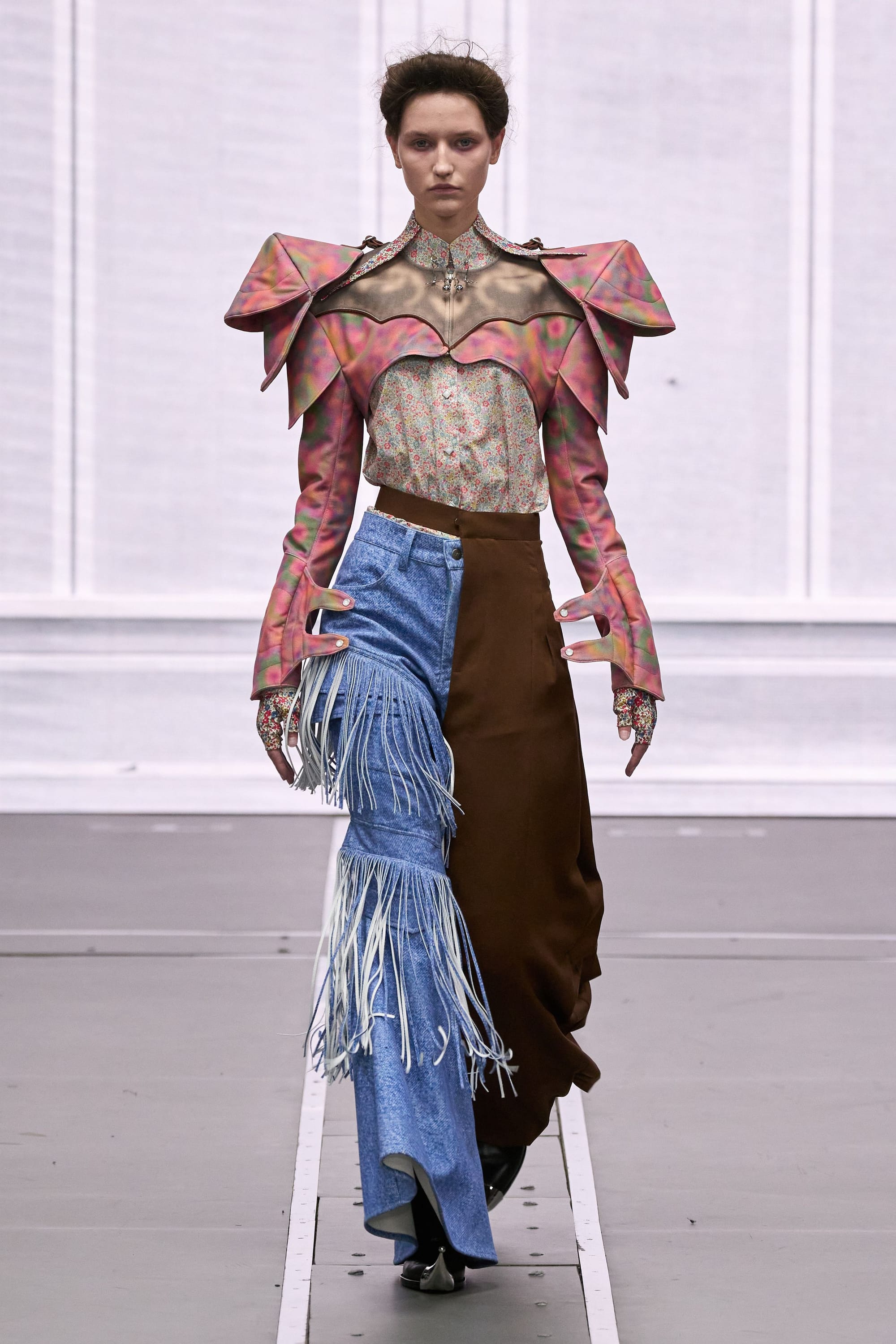 Anrealage's Fall 2026 Collection Proves Fashion Still Has Room for Actual Research