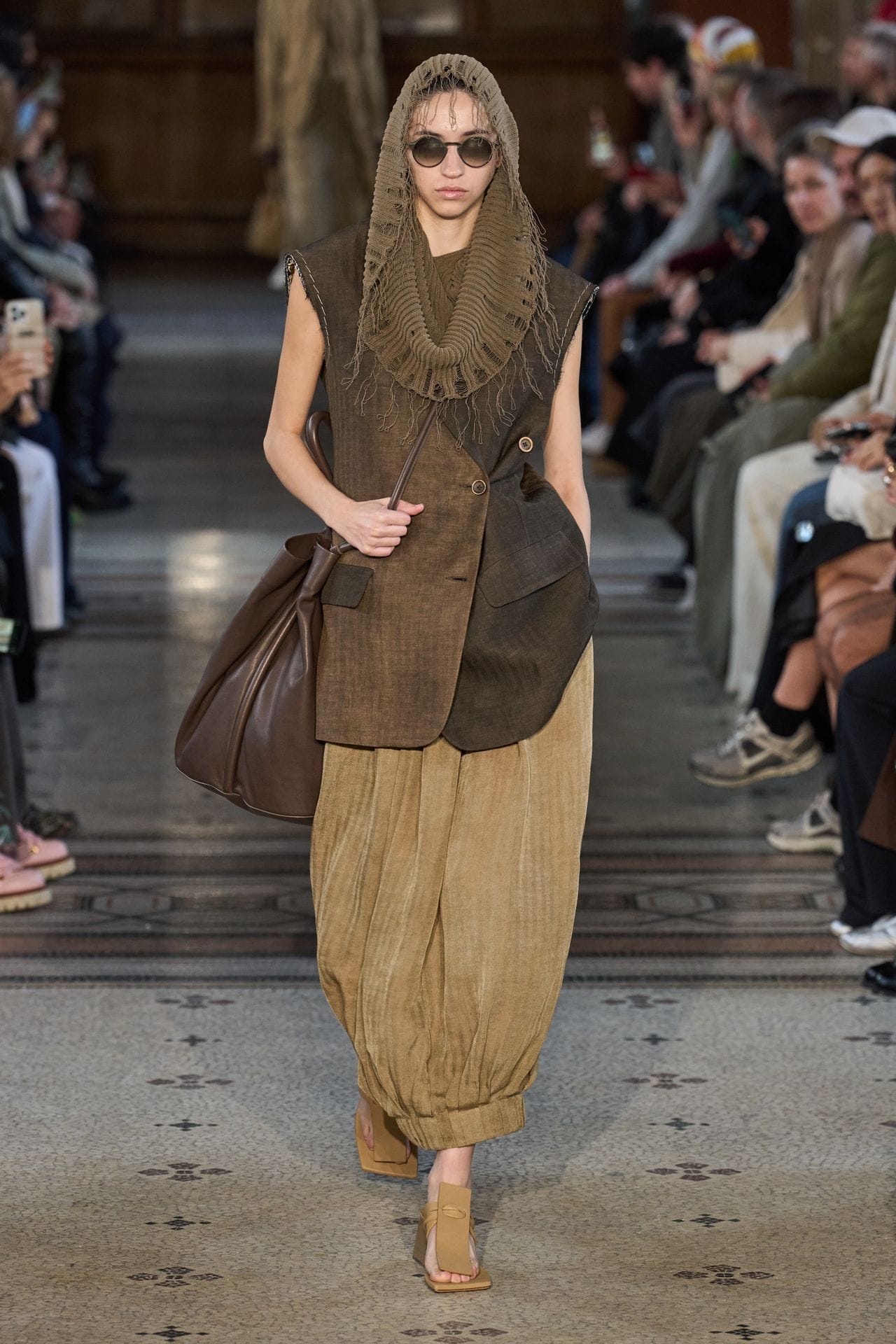 Uma Wangs Fall 2026 Collection Shows Chinese Designers Building Luxury on Their Own Terms